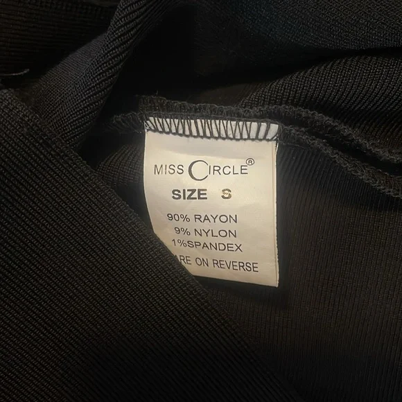 Last Chance! Miss Circle BodyCon Dress - Picture 5 of 11